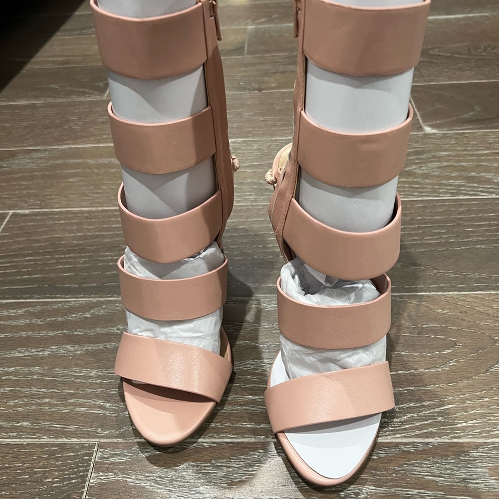 Women’s Strappy Pink Gladiator Sandals